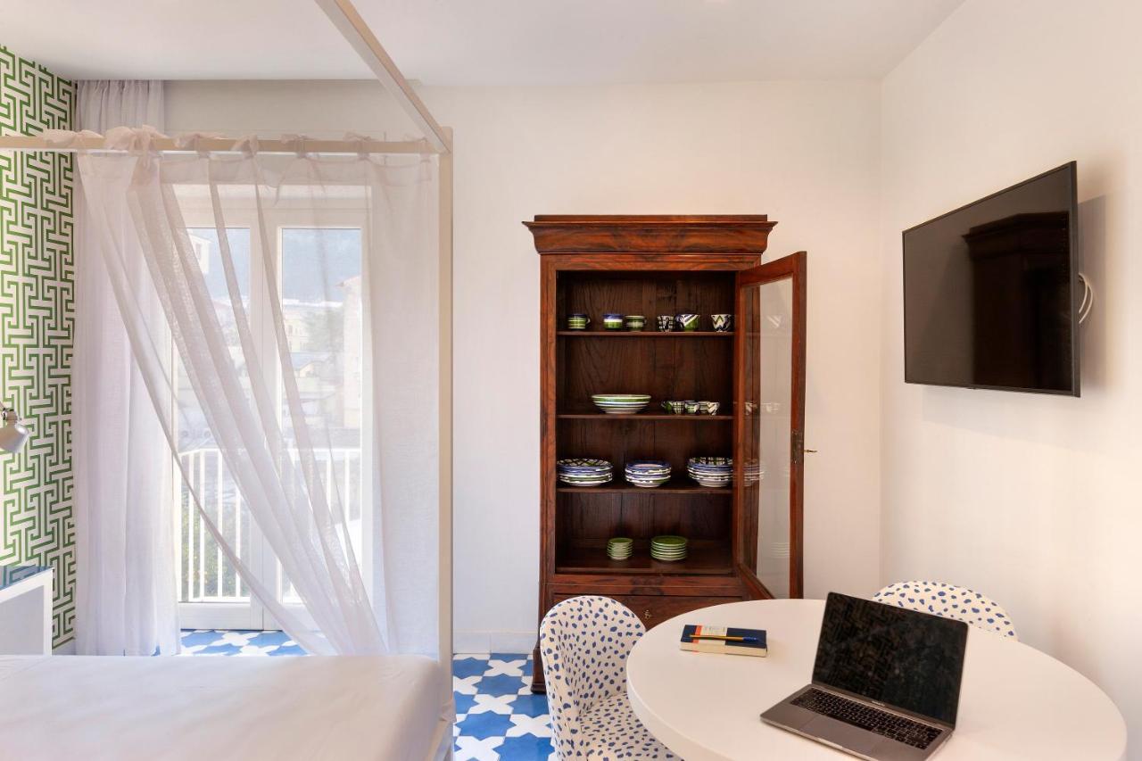 Luxury&Romantic Apartment With Balcony In Sorrento Kültér fotó